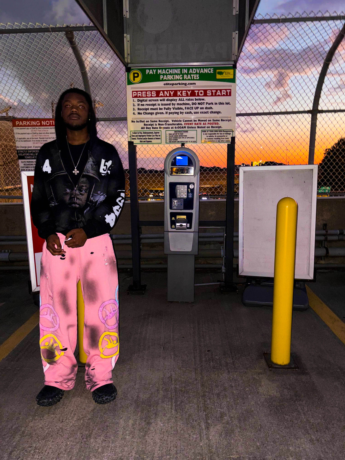 PINK "FALLING MAN" SWEATS